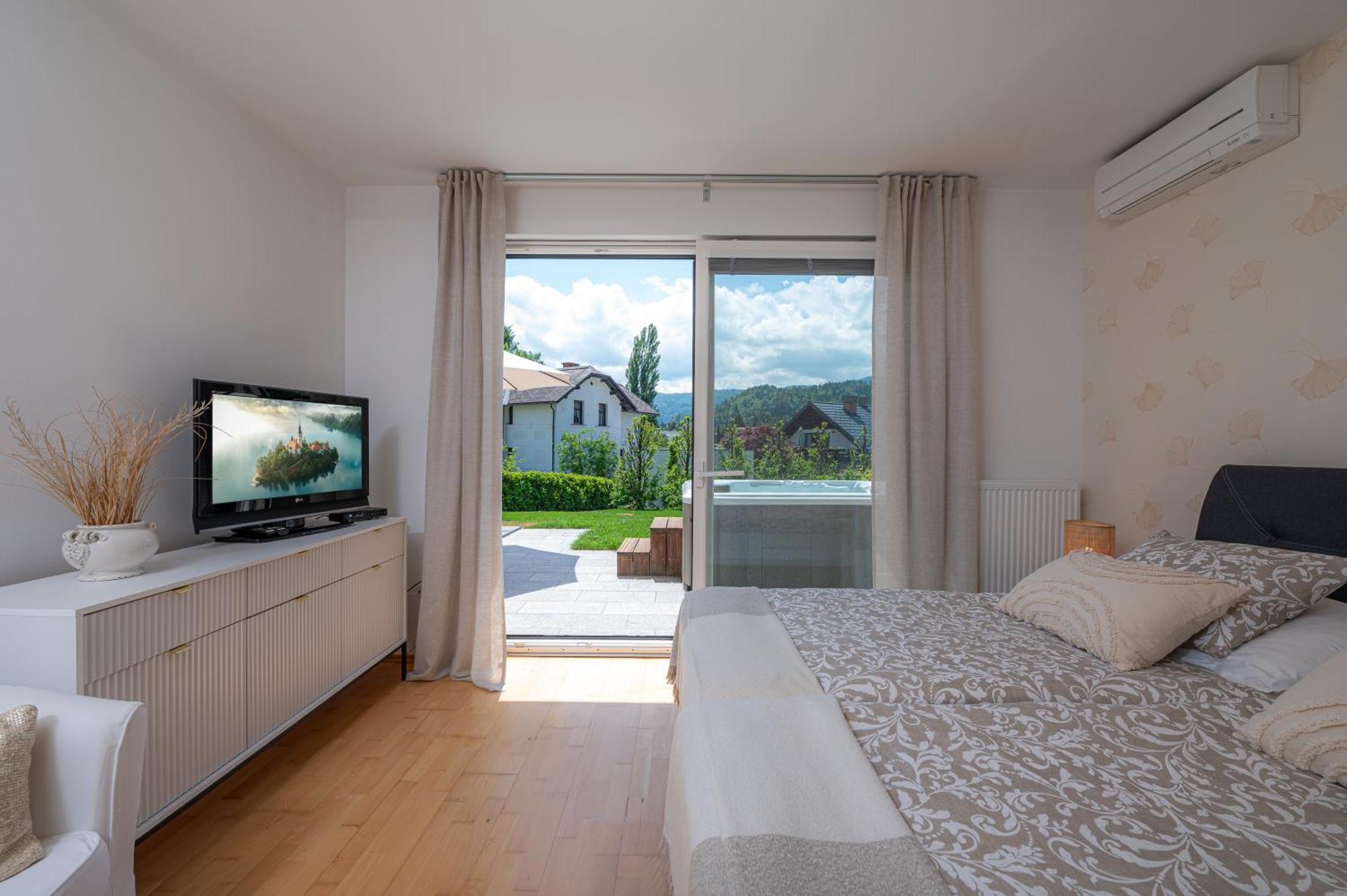 Luxury Apartment Nana Bled Ngoại thất bức ảnh